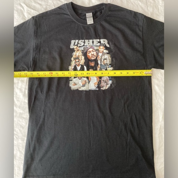 Usher Collage Hip Hop R&B Soul Rap Tee Women’s Black Size M NWT - Picture 6 of 6